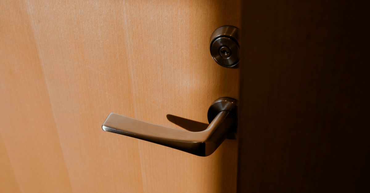 Commercial Locksmith service — Avondale Chicago Locksmith