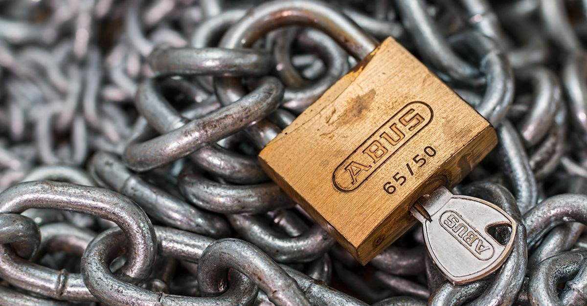 What a 3 AM Lockout Really Costs: Emergency Locksmith Pricing in Chicago — Avondale Chicago Locksmith