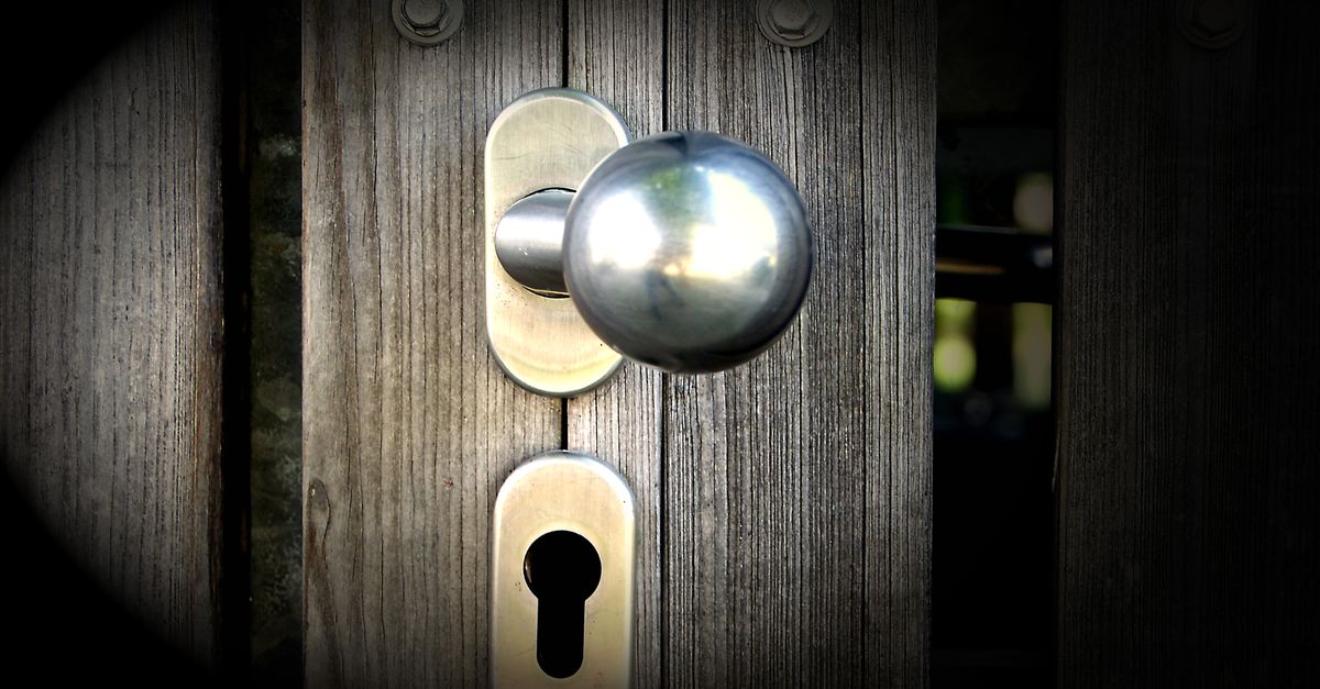 Home Lockout Service — Avondale Chicago Locksmith