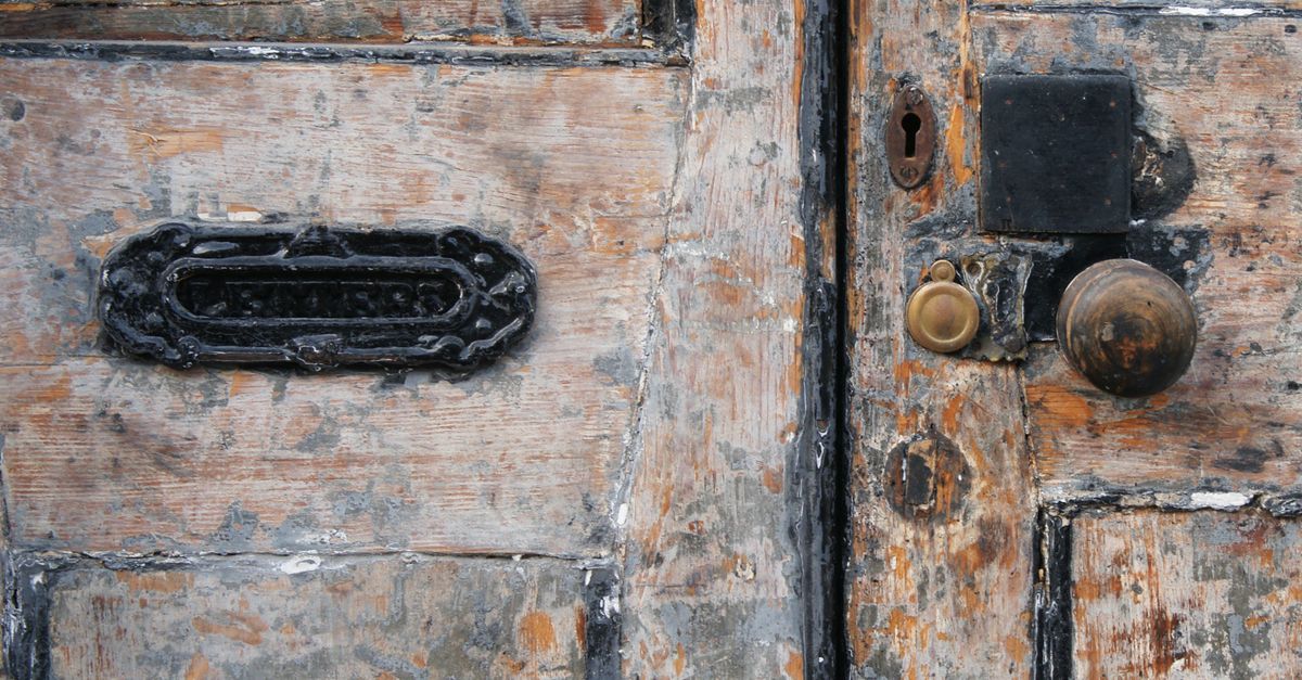 door security hardware — Avondale Chicago Locksmith