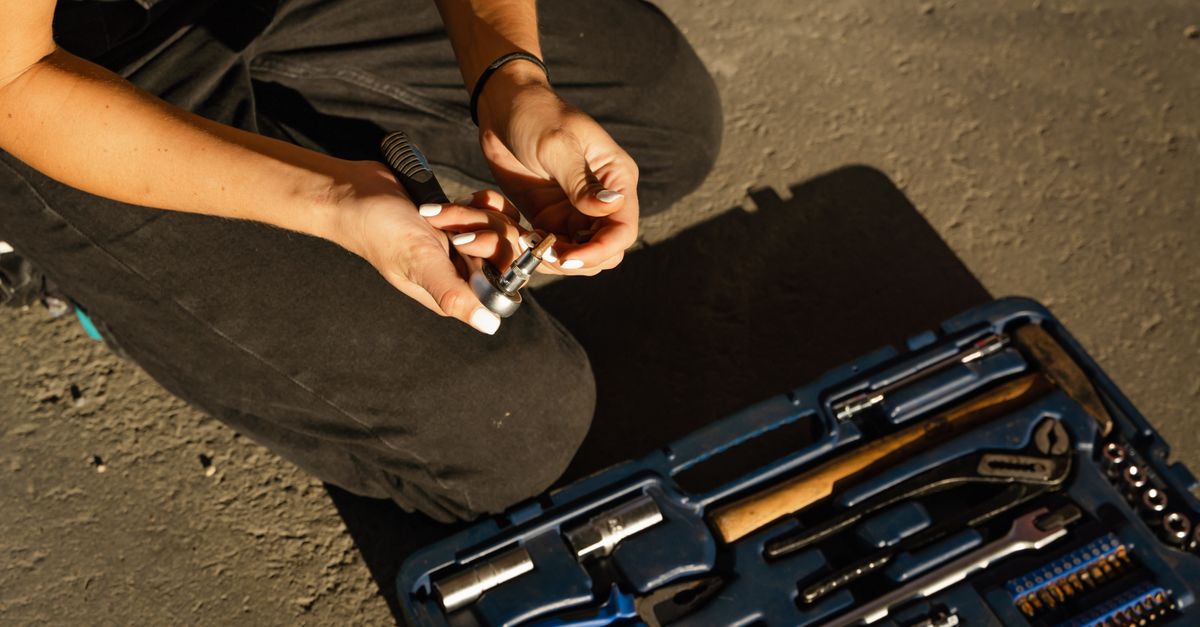 key maker professional — Avondale Chicago Locksmith